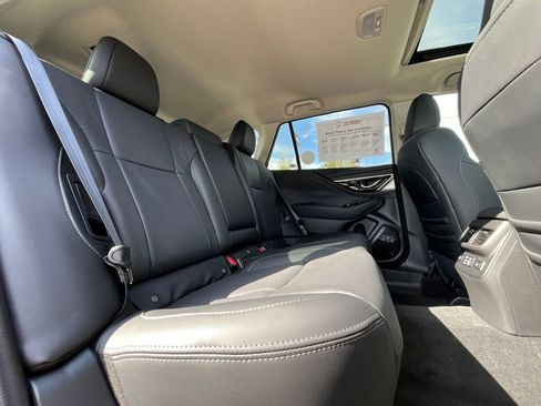 New 2025 Subaru Outback Limited image 14