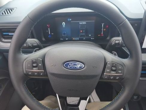 New 2026 Ford Maverick Lobo AWD/4WD image 38