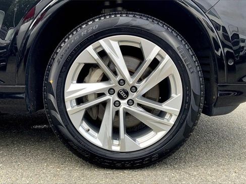 Used 2023 Audi Q7 3.0T Premium Plus image 9