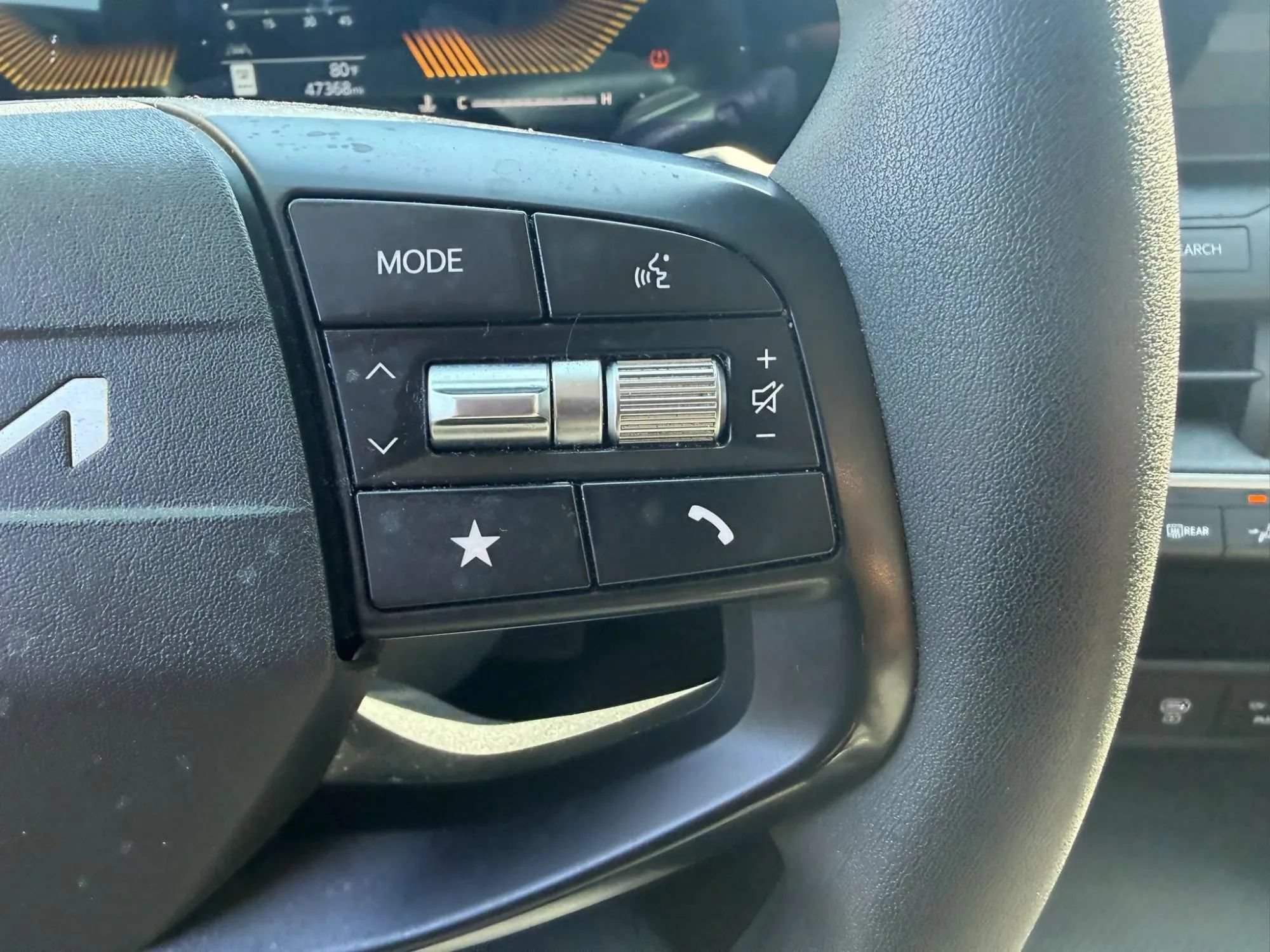 Used 2025 Kia K4 FWD image 14