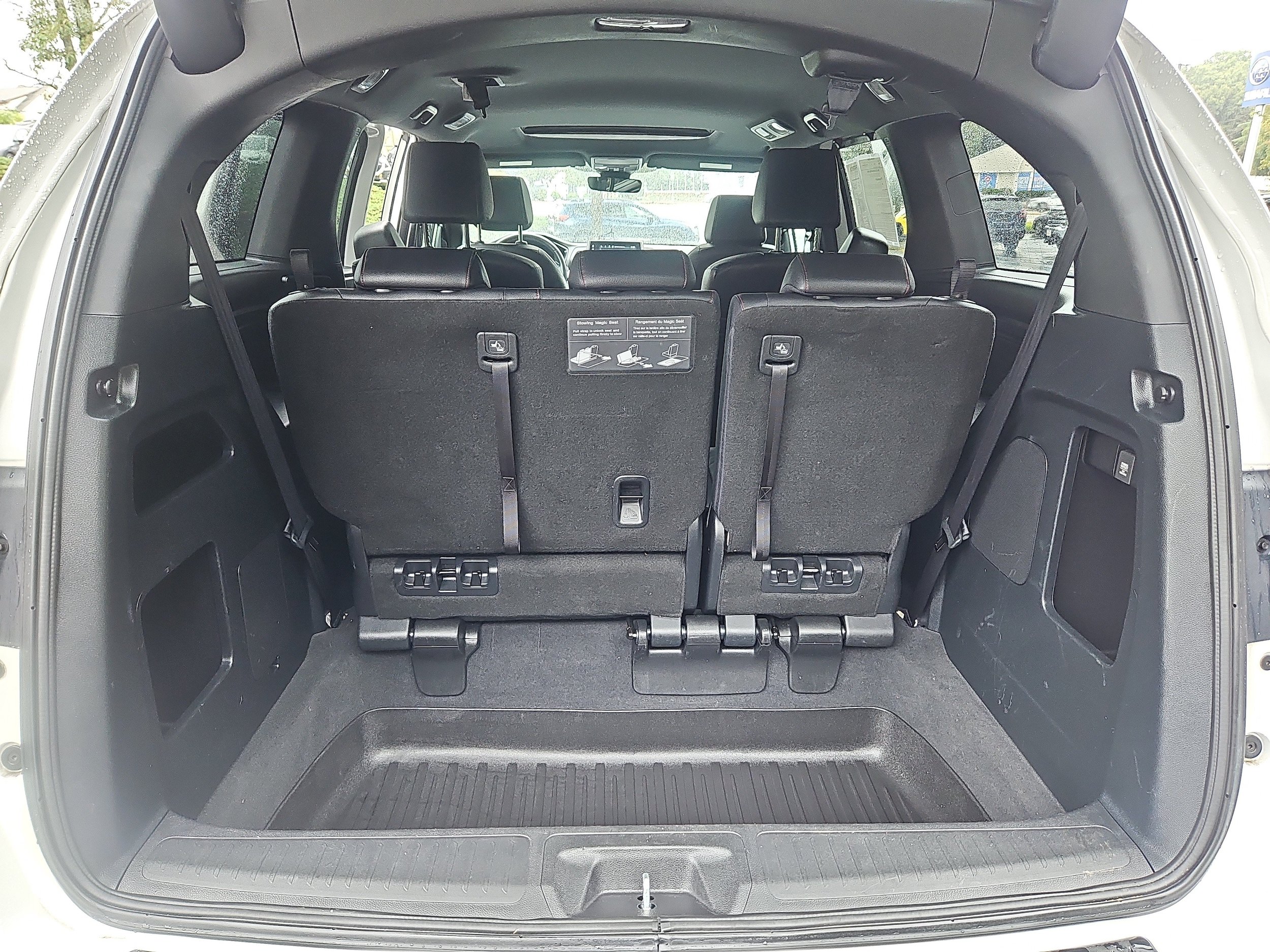 Used 2023 Honda Odyssey Sport image 33