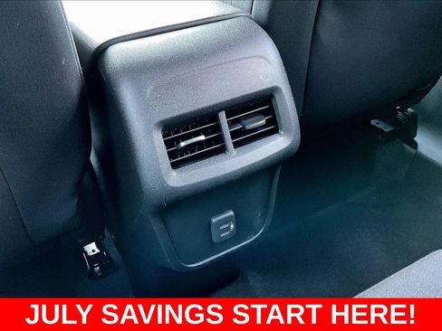 Used 2019 Chevrolet Equinox LT AWD/4WD image 13