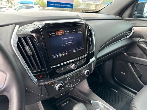 Used 2023 Chevrolet Traverse Premier w/ Redline Edition image 14