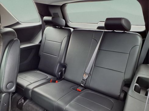 Certified 2018 Chevrolet Traverse Premier AWD/4WD image 18