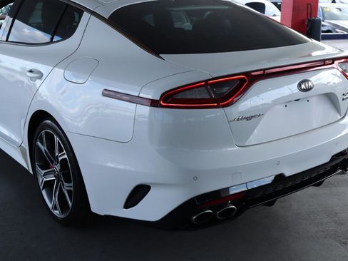Used 2019 Kia Stinger GT image 9