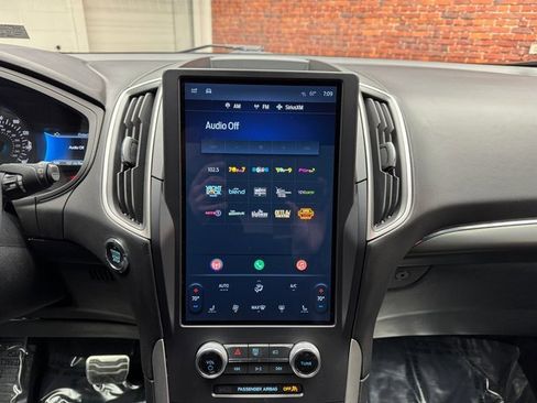 Certified 2024 Ford Edge ST-Line image 18