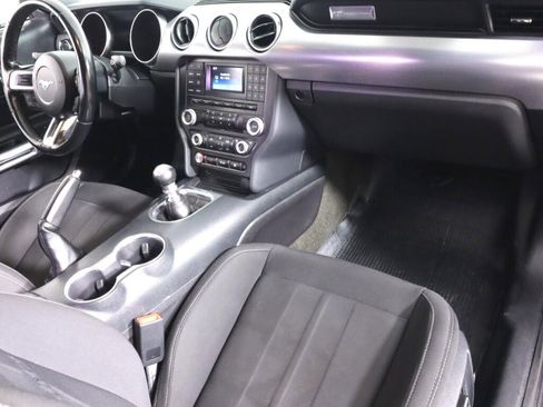 Used 2018 Ford Mustang GT image 37