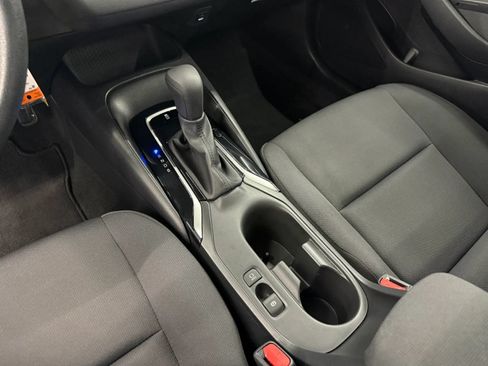 Used 2023 Toyota Corolla LE FWD image 31