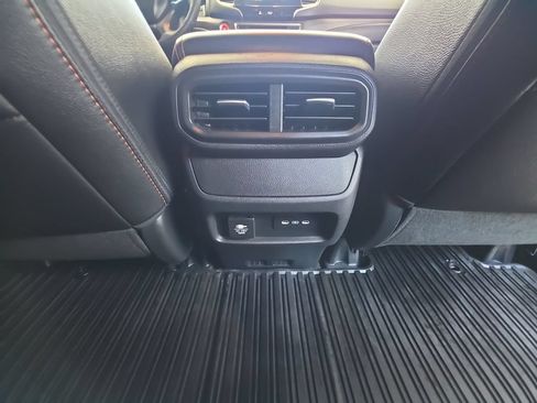 Used 2025 Honda Passport TrailSport image 22