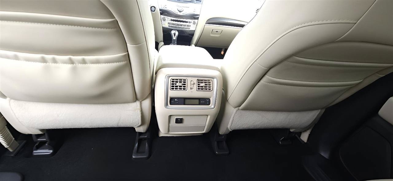 Used 2019 INFINITI QX60 Luxe w/ Essential Package AWD/4WD image 25