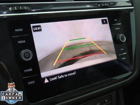 Used 2024 Volkswagen Tiguan SE R-Line w/ MDO Package, Three-Row FWD image 19