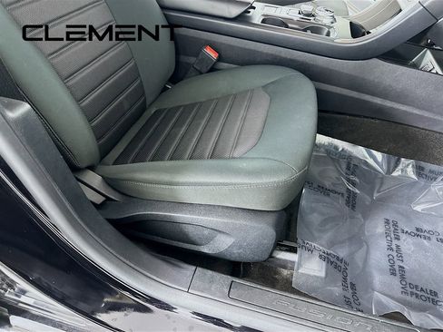 Certified 2020 Ford Fusion SE image 31