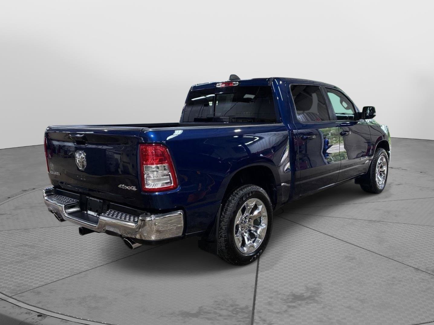 Used 2022 RAM 1500 Big Horn AWD/4WD image 11