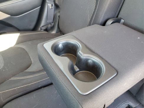 Used 2017 Jeep Cherokee Latitude FWD image 7