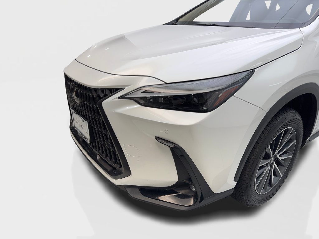 Used 2025 Lexus NX 250 FWD image 18