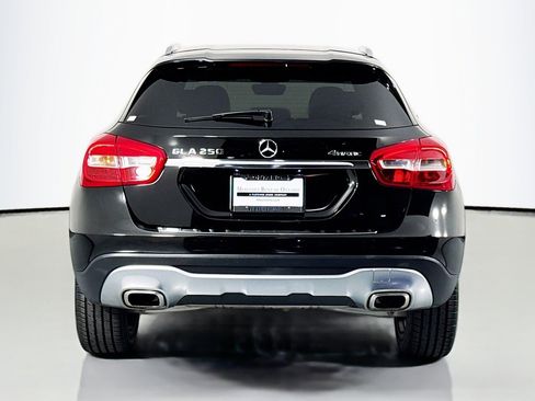 Used 2019 Mercedes-Benz GLA 250 4MATIC image 3