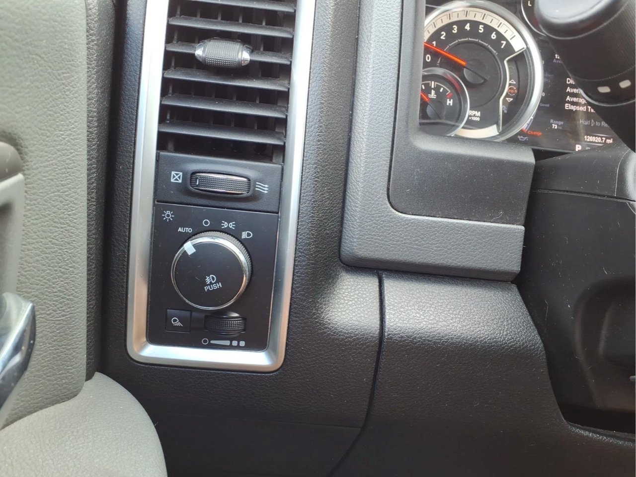 Used 2017 RAM 1500 Big Horn AWD/4WD image 24