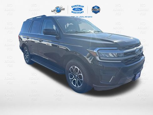 Used 2024 Ford Expedition XLT AWD/4WD image 24