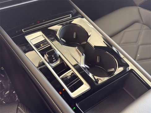 New 2026 Volkswagen Atlas Cross Sport SE image 19