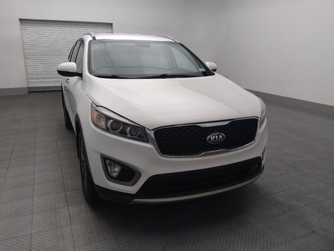 Used 2017 Kia Sorento EX FWD image 14