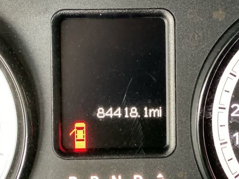 Used 2017 RAM 1500 Classic SLT image 18