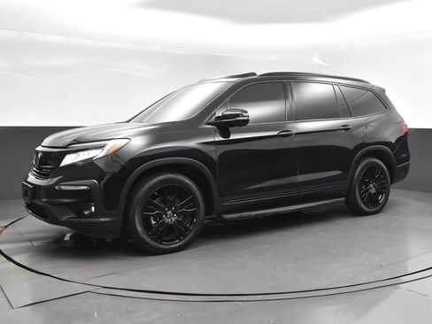 Used 2020 Honda Pilot Black Edition image 3