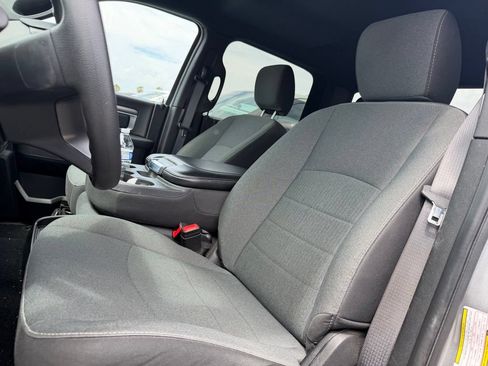 Used 2024 RAM 1500 Warlock AWD/4WD image 4