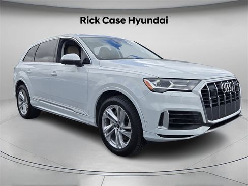 Used 2023 Audi Q7 3.0T Premium Plus image 9