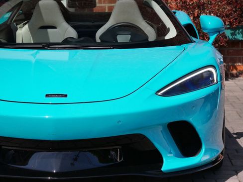 Used 2023 McLaren GT RWD image 6