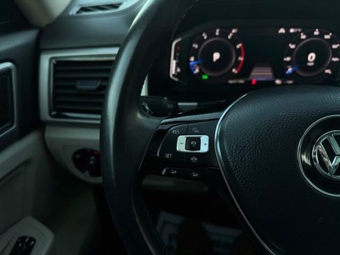 Used 2020 Volkswagen Atlas SEL image 28