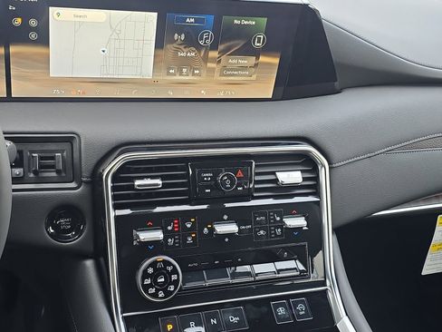 New 2026 Nissan Armada Platinum Reserve image 16