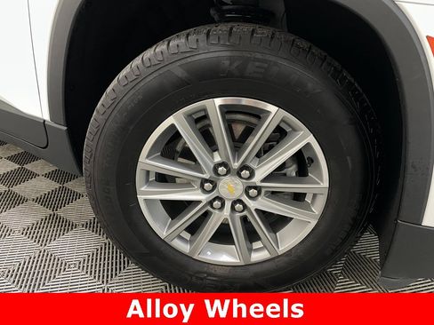 Certified 2022 Chevrolet Traverse LT image 50