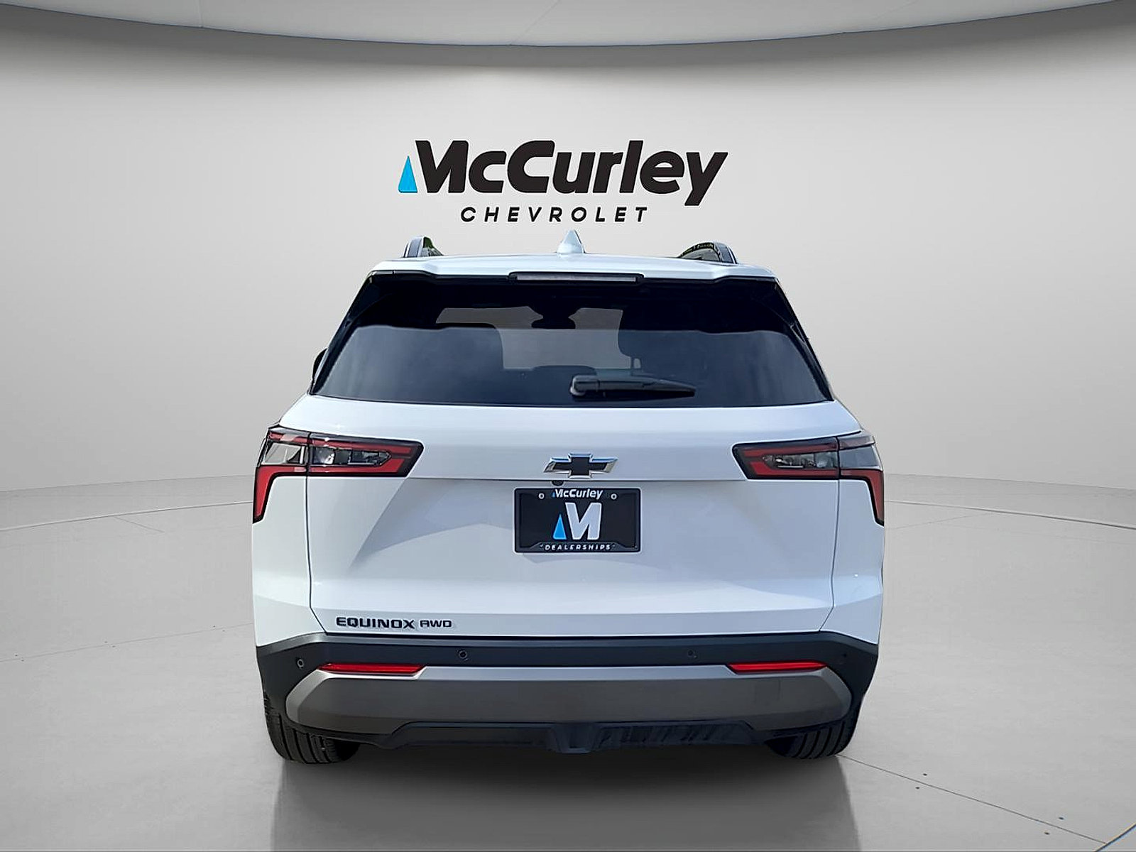 Used 2025 Chevrolet Equinox LT w/ Midnight Edition AWD/4WD image 6