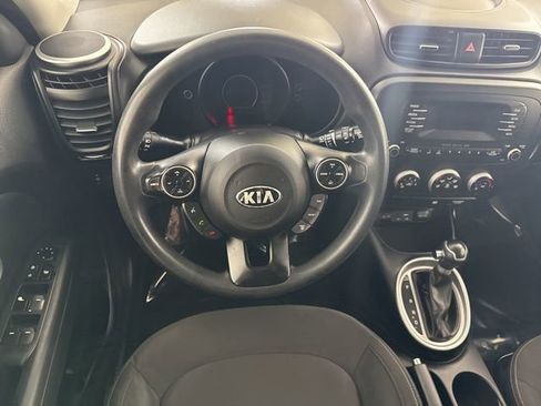 Used 2015 Kia Soul image 26