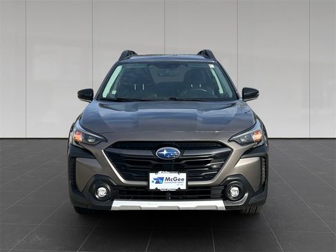 Used 2024 Subaru Outback Limited image 8