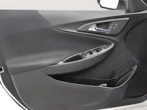 Used 2022 Chevrolet Malibu LT FWD image 21