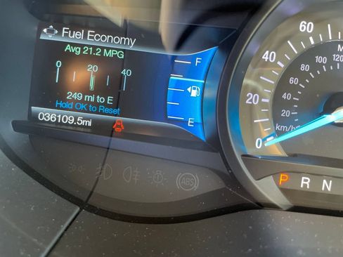 Used 2018 Ford Edge Titanium w/ Equipment Group 302A FWD image 13