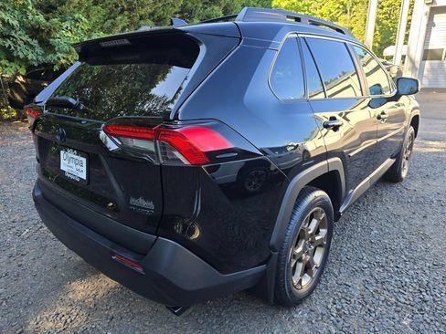 Used 2024 Toyota RAV4 AWD Hybrid image 4