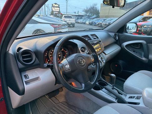 Used 2007 Toyota RAV4 Limited image 33