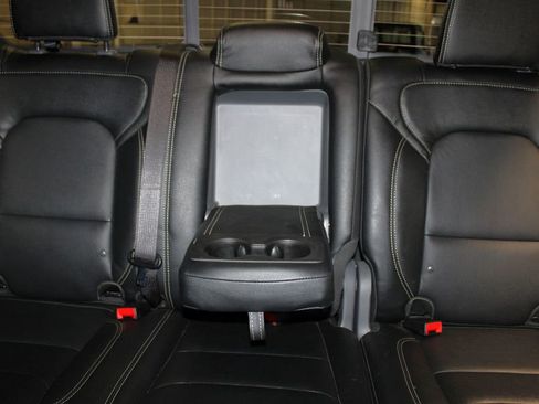 Used 2024 RAM 1500 Big Horn image 27