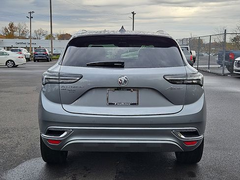 Certified 2023 Buick Envision Avenir image 5