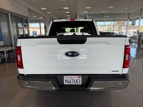 Used 2021 Ford F150 XLT image 4