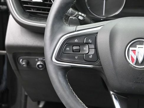 Used 2023 Buick Envision Avenir image 30