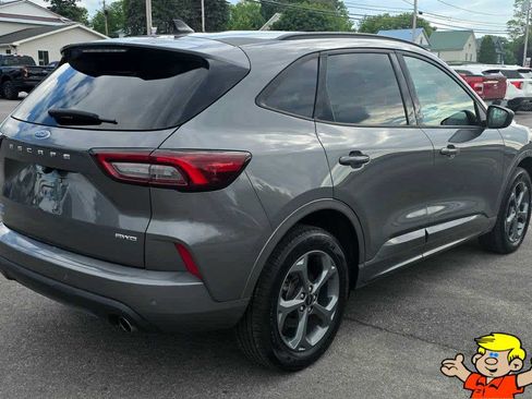 Used 2024 Ford Escape ST-Line w/ Tech Pack #1 AWD/4WD image 5