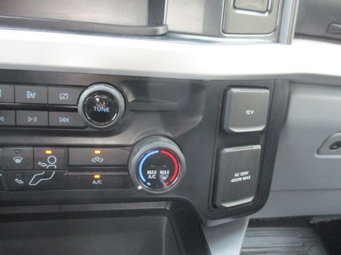 Used 2024 Ford F350 XLT w/ 360-Degree Camera Package AWD/4WD image 25