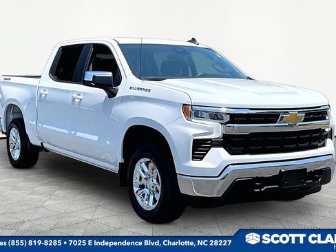 Used 2023 Chevrolet Silverado 1500 LT AWD/4WD image 1