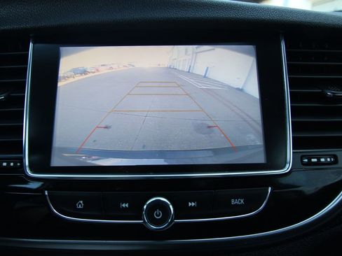 Used 2018 Buick Encore Preferred image 11