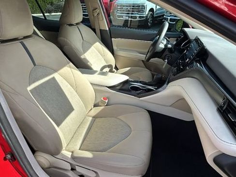 Used 2024 Toyota Camry LE image 11