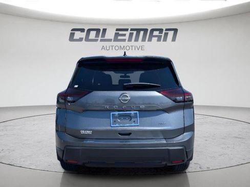 New 2026 Nissan Rogue SV w/ Cold Weather Package AWD/4WD image 4