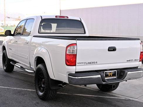 Used 2006 Toyota Tundra SR5 w/ All Weather Guard Pkg image 4